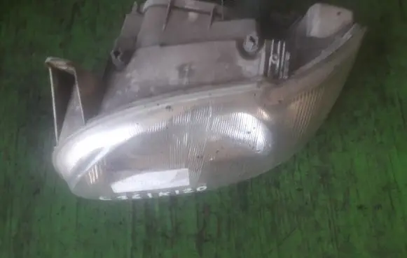 Ford Escort Headlight/headlamp