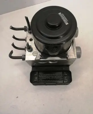 Mercedes-Benz E W212 ABS Pump A0009019800 A0094315612