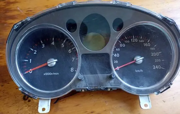 Nissan X-Trail T31 Speedometer (instrument cluster) 1HJG403913D