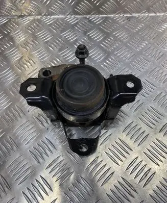 Toyota Aygo AB40 Engine mount bracket