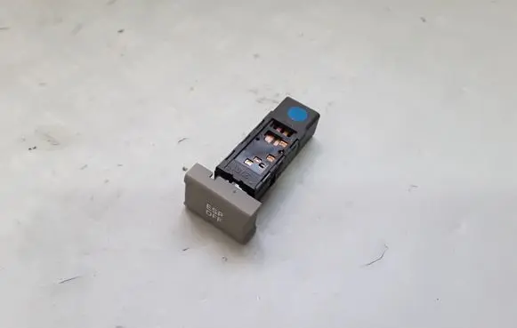 KIA Carens II ESP (stability program) switch 2791
