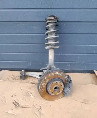 Volkswagen PASSAT B6 Front wheel hub spindle knuckle