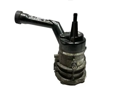 Citroen C4 Grand Picasso Power steering pump 9685051580 A0015331