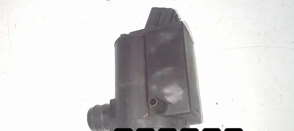 Hyundai Getz Windscreen/windshield washer pump 820209