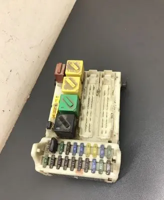 Ford Mondeo MK II Fuse box set