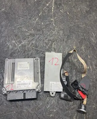BMW 3 E90 E91 Engine ECU kit and lock set 7796637 0281012091 103SS07463