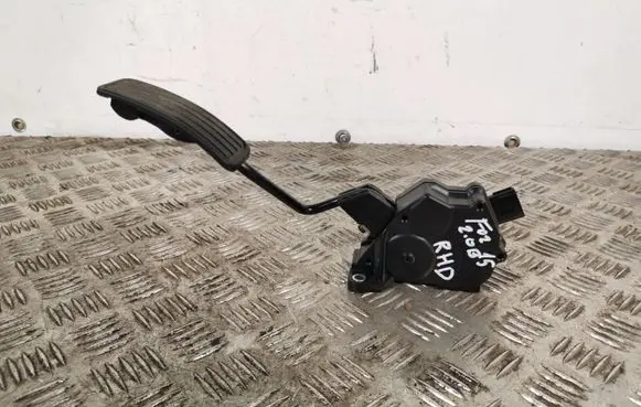 Subaru Forester SJ Accelerator throttle pedal 1988007941 36010FJ000