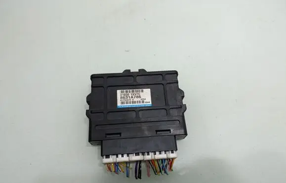 Mitsubishi Outlander Gearbox control unit/module 8631A786 G1T33876