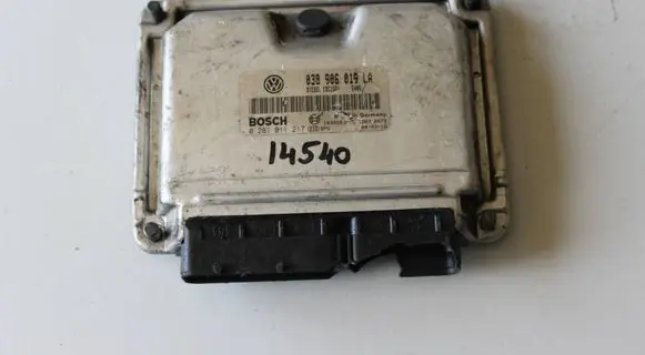 Seat Ibiza III (6L) Engine control unit/module 038906019LA 0281011217