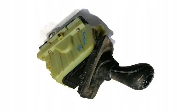 Mercedes-Benz E W212 Gear shifter/selector A2042676324