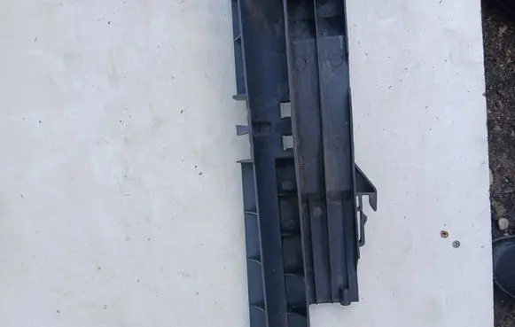 BMW X5M E70 Side radiator support slam panel 7799761 323191917 1319466
