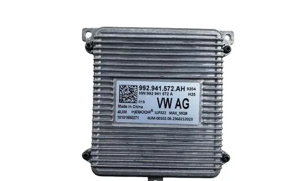 Volkswagen PASSAT B8 Light module LCM 992941572AH