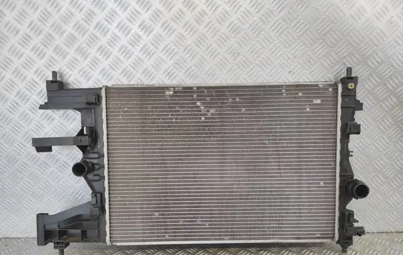 Opel Astra J Coolant radiator 13267655