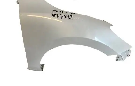Mazda 2 Fender BLOTNIKPPM222