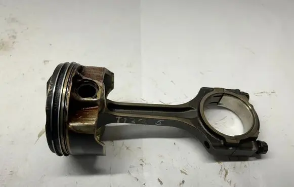 Ford F150 Piston 