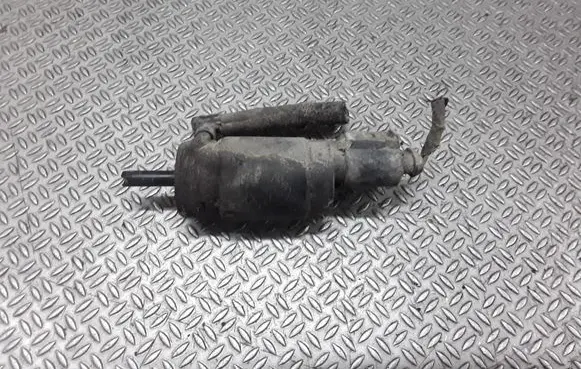 Mercedes-Benz C W203 Windscreen/windshield washer pump