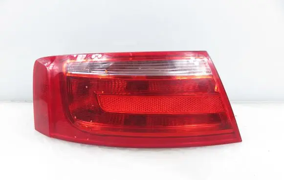 Audi A5 8T 8F Rear/tail lights 8T0945095