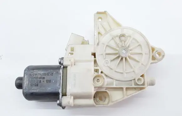 Mercedes-Benz E W212 Front door window regulator motor A2048200242
