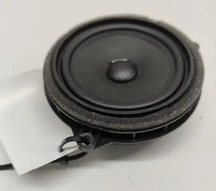 BMW 2 F44 Front door speaker 8715685