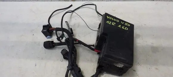 Volvo V50 Fuse box set 518818000