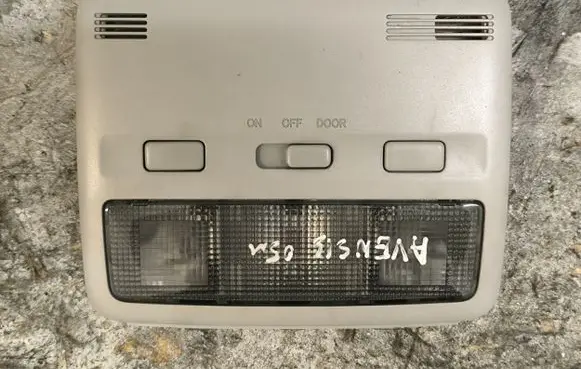 Toyota Avensis T250 Front seat light 8126305230