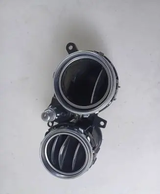 Mercedes-Benz E W213 Dash center air vent grill A2138307800
