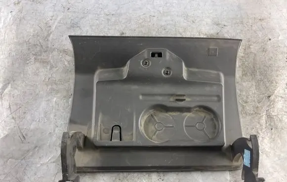 Ford Focus Glove box lid/cover 