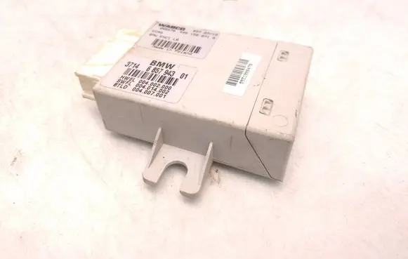 BMW 5 F10 F11 Air suspension control unit module (rear) 6857943 4461500710 004002000