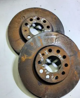 Audi A4 S4 B6 8E 8H Front brake disc
