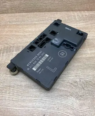 Mercedes-Benz E W211 Door control unit/module 2118201585 355554