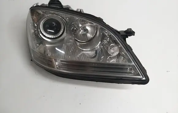 Mercedes-Benz ML W164 Headlight/headlamp MLW164PRAWA
