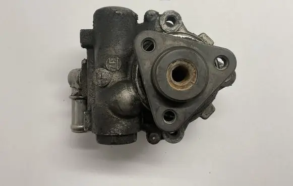 Audi A6 S6 C6 4F Power steering pump 91128