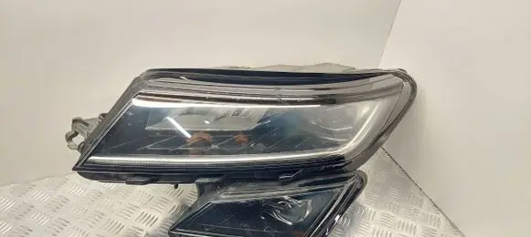 Skoda Kodiaq Headlight/headlamp