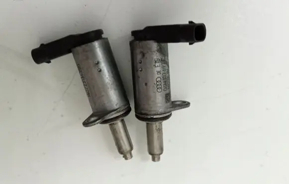 Audi Q5 SQ5 Camshaft vanos timing valve 06H103697C