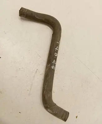 Volkswagen Transporter - Caravelle T4 Engine coolant pipe/hose