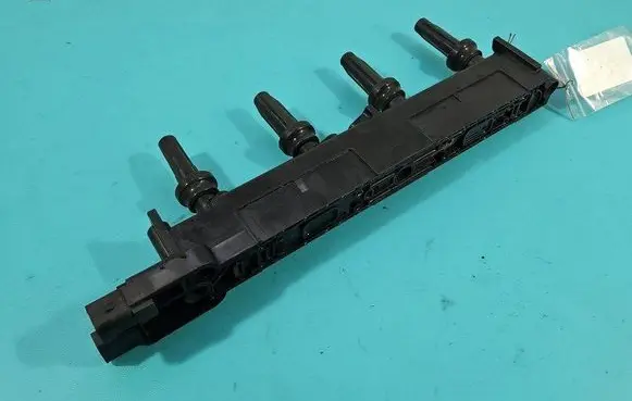 High voltage ignition coil