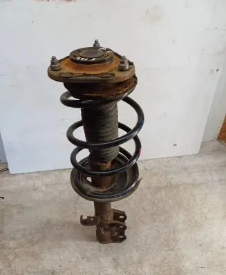 Toyota Avensis T250 Front shock absorber with coil spring