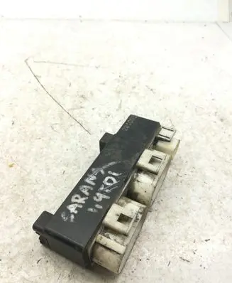 Volkswagen Sharan Glow plug pre-heat relay 701919506A