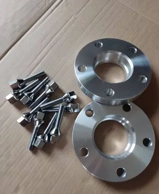 Volkswagen Golf VII Wheel spacers 