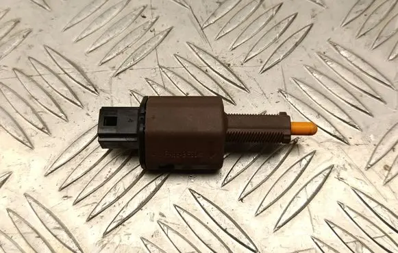 Tesla Model Y Brake pedal sensor switch 104468100B