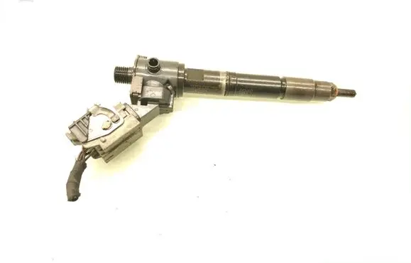 Volvo S60 Fuel injector 31405404