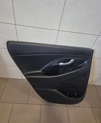 Hyundai i30 Rear door card panel trim 83301G4110
