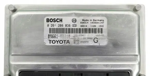 Toyota Yaris Engine control unit/module 0261208036