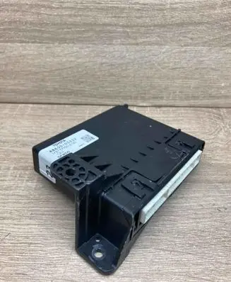 Toyota Avensis T270 Other control units/modules 8865005232 MB1777008180