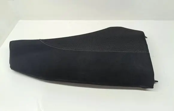 BMW 1 E81 E87 Rear seat side top trim 7118682 11025018