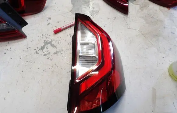 Renault Kangoo III Rear/tail lights 265507558R