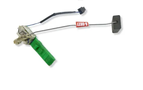 Audi A6 S6 C5 4B Fuel level sensor 4B0919673BB