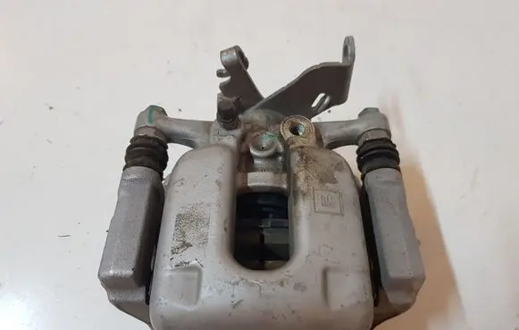 Buick Encore I Rear brake caliper 42610825