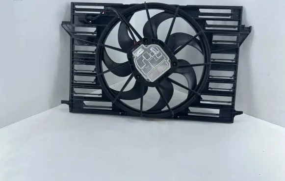 Audi A5 Radiator cooling fan shroud