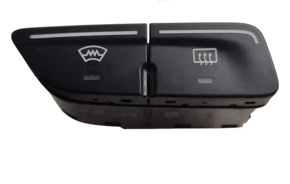 Ford Focus Windscreen/window heater switch AM5T18K574AC